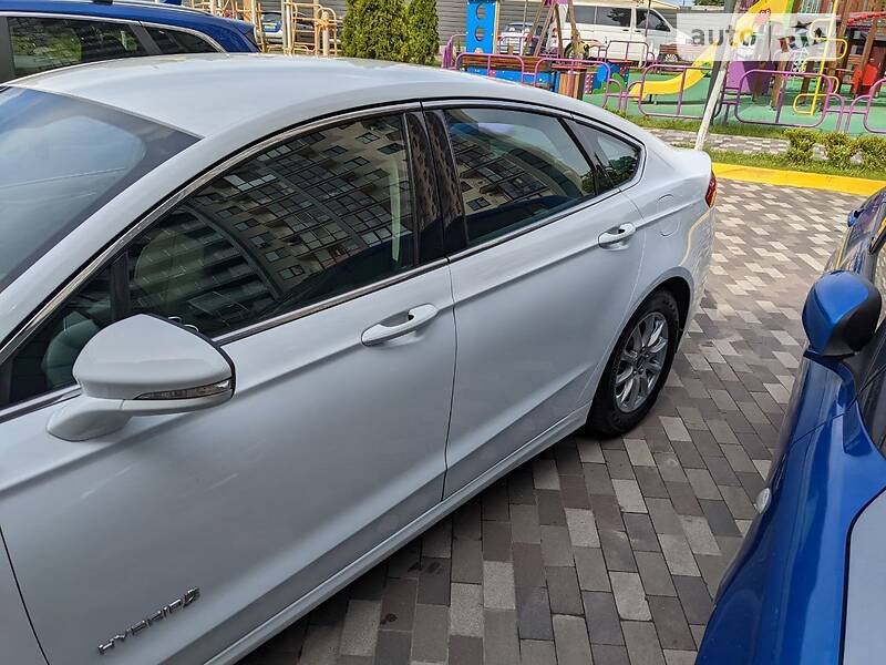 Седан Ford Mondeo 2018 в Броварах