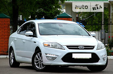 Седан Ford Mondeo 2012 в Днепре