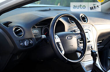 Седан Ford Mondeo 2012 в Днепре