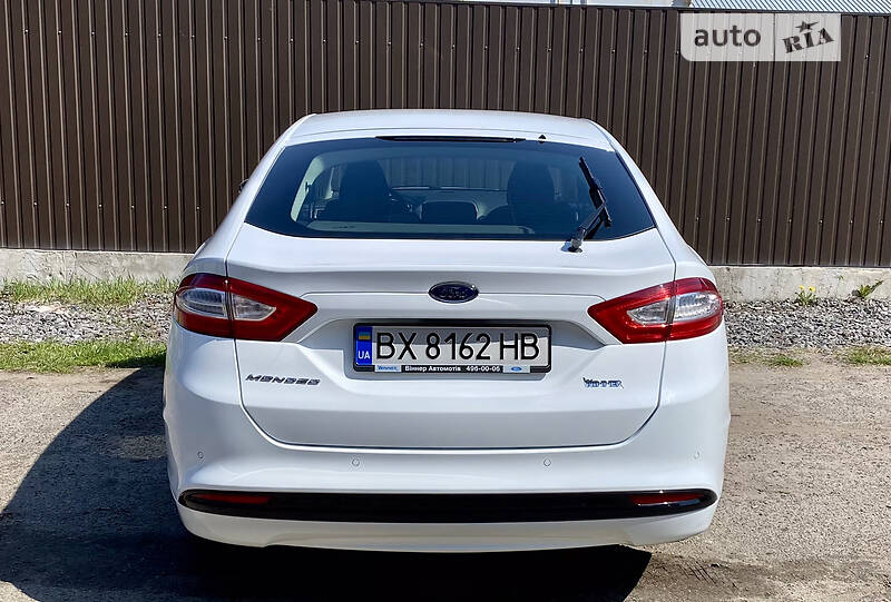 Лифтбек Ford Mondeo 2017 в Славуте