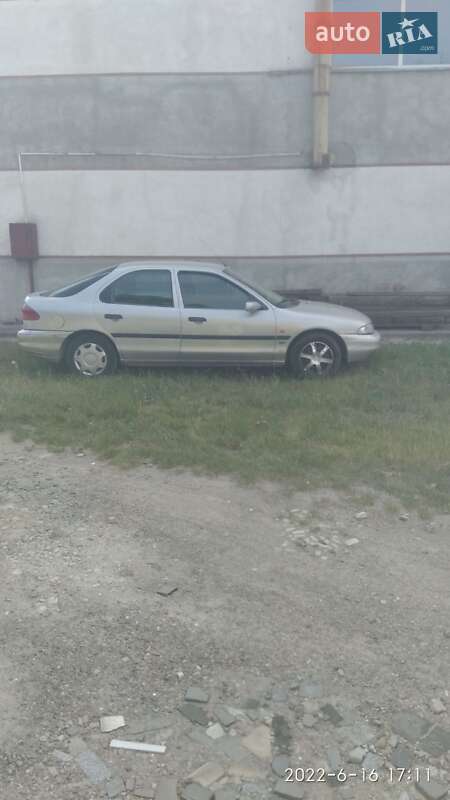Хетчбек Ford Mondeo 1994 в Львові