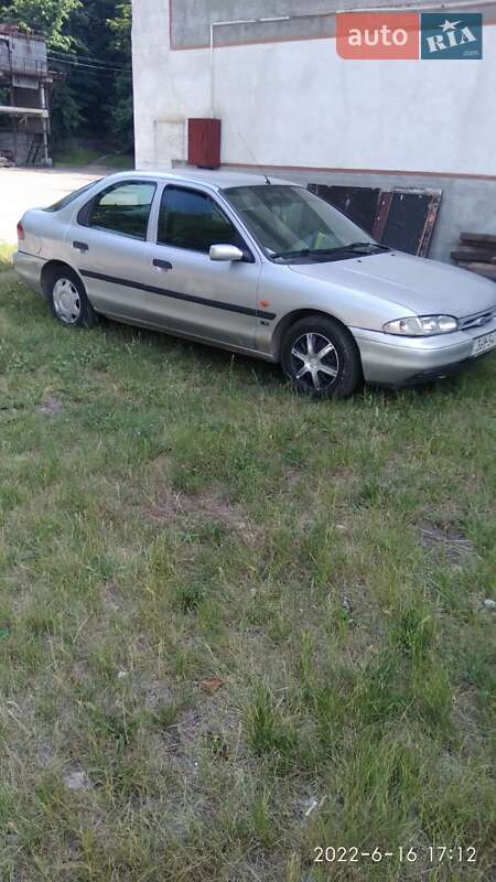 Хетчбек Ford Mondeo 1994 в Львові