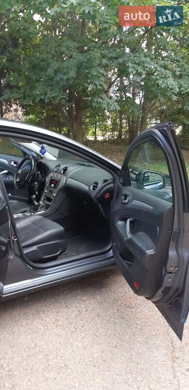 Універсал Ford Mondeo 2008 в Івано-Франківську