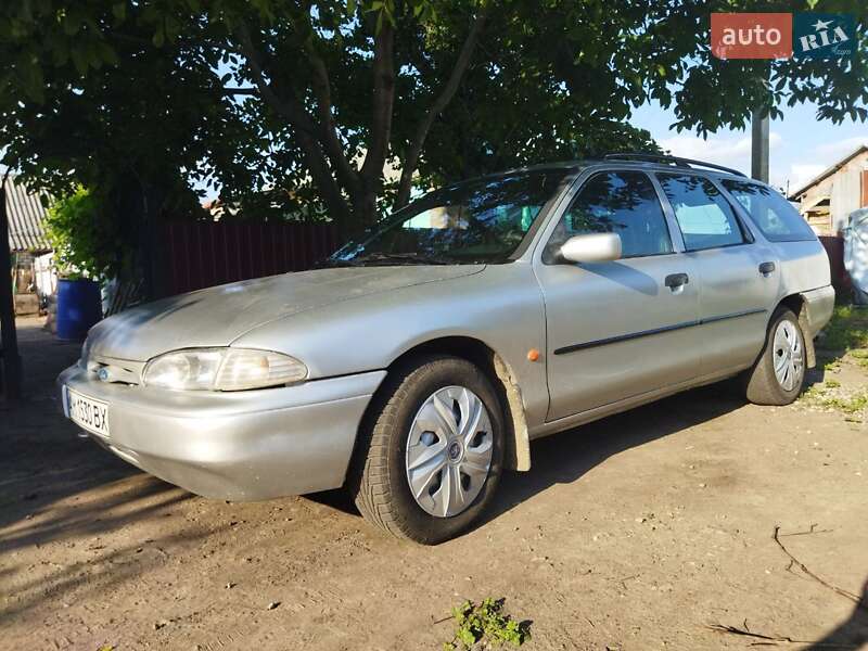 Универсал Ford Mondeo 1996 в Житомире фото 5 Универсал Ford Mondeo 1996 в Житомире