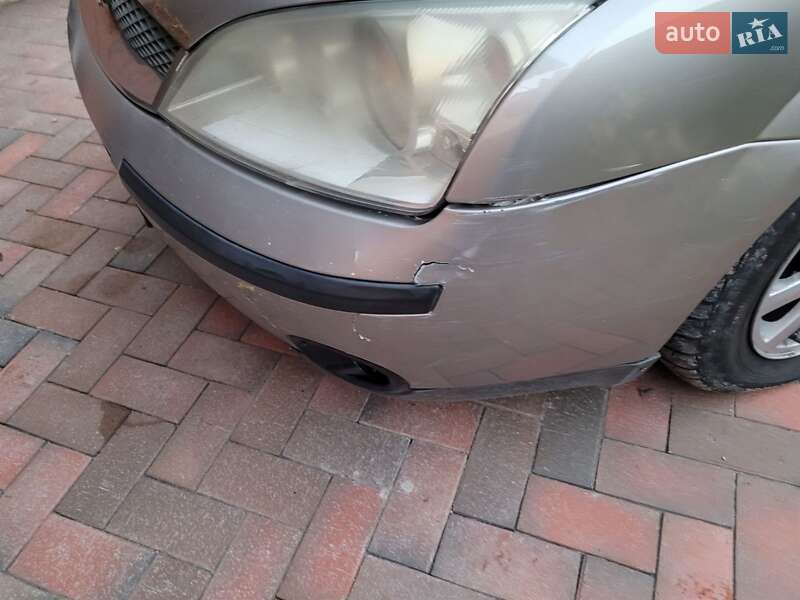 Лифтбек Ford Mondeo 2001 в Виннице