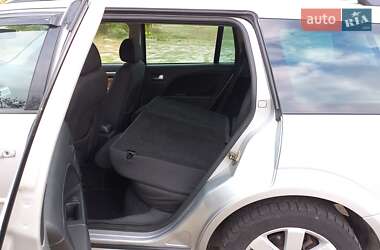 Универсал Ford Mondeo 2004 в 