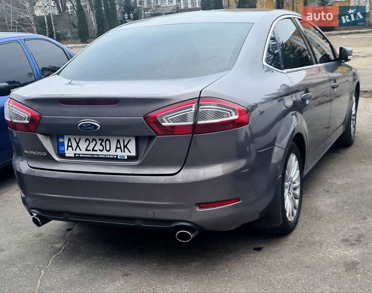 Седан Ford Mondeo 2012 в Харкові