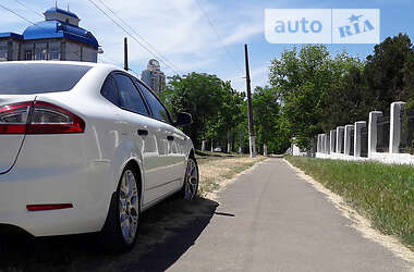 Седан Ford Mondeo 2012 в Черкасах