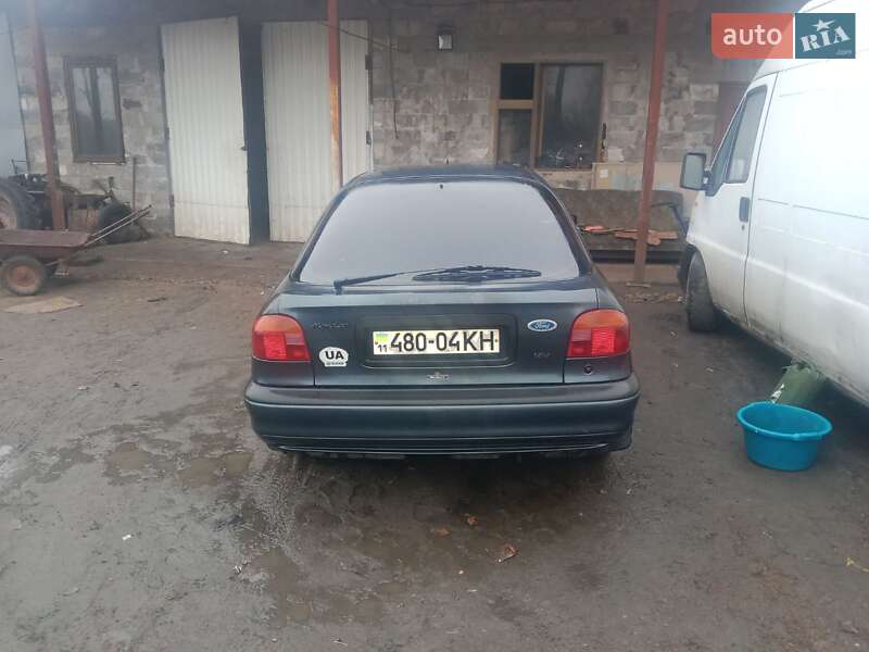 Седан Ford Mondeo 1993 в Василькове