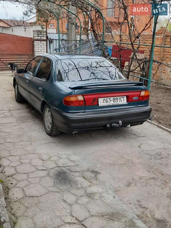 Седан Ford Mondeo 1993 в Киеве