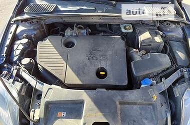 Лифтбек Ford Mondeo 2009 в 