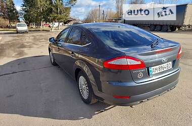 Лифтбек Ford Mondeo 2009 в 