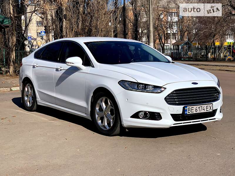 Лифтбек Ford Mondeo 2016 в 