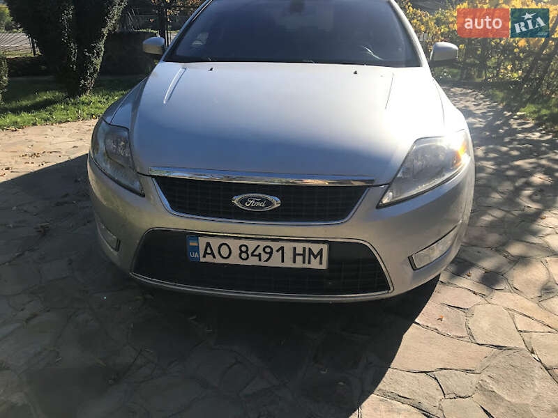 Универсал Ford Mondeo 2010 в Ужгороде фото 3 Универсал Ford Mondeo 2010 в Ужгороде
