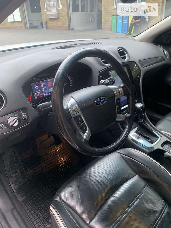 Седан Ford Mondeo 2011 в Днепре