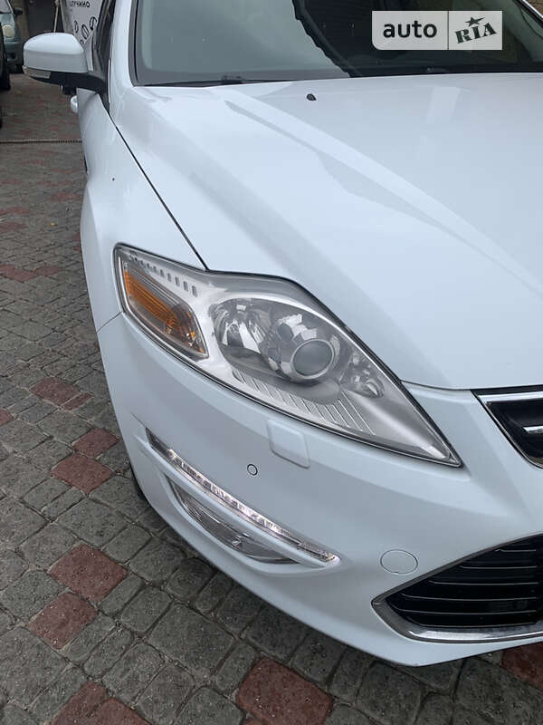 Седан Ford Mondeo 2011 в Днепре