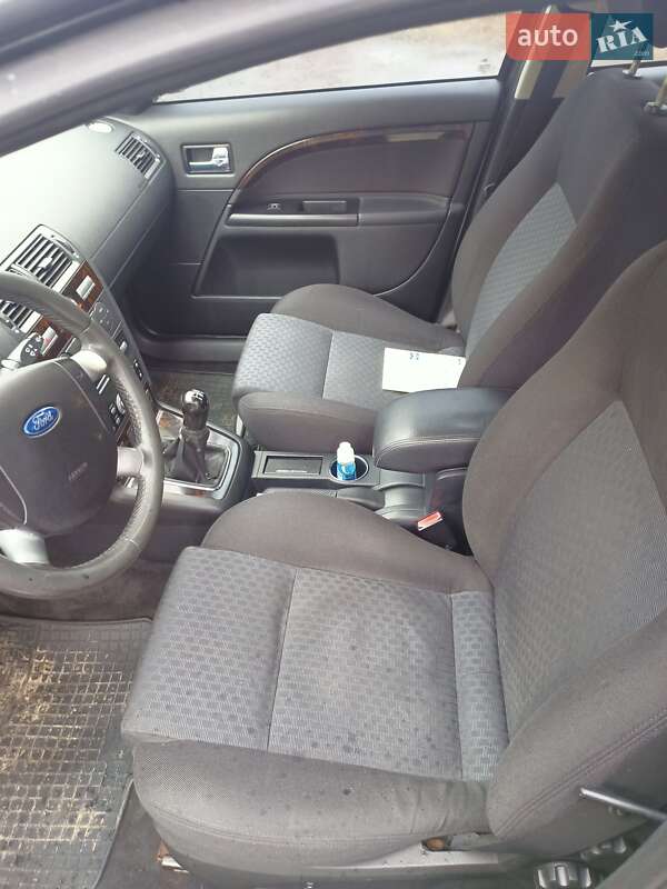 Седан Ford Mondeo 2006 в Полтаве