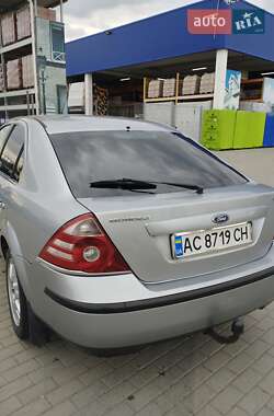 Ліфтбек Ford Mondeo 2003 в Ковелі