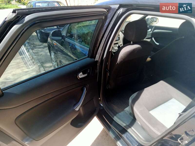 Универсал Ford Mondeo 2010 в Киеве