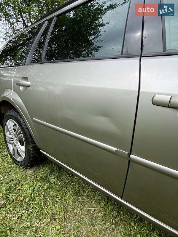 Универсал Ford Mondeo 2003 в Нововолынске