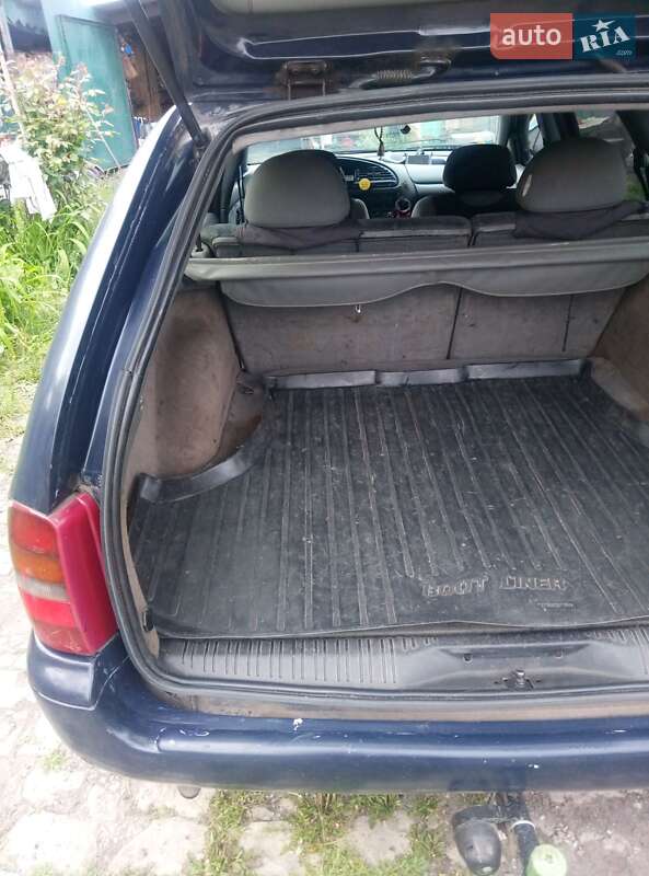 Універсал Ford Mondeo 1995 в Добропіллі фото 6 Універсал Ford Mondeo 1995 в Добропіллі
