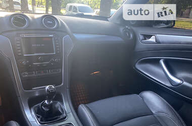 Универсал Ford Mondeo 2010 в 