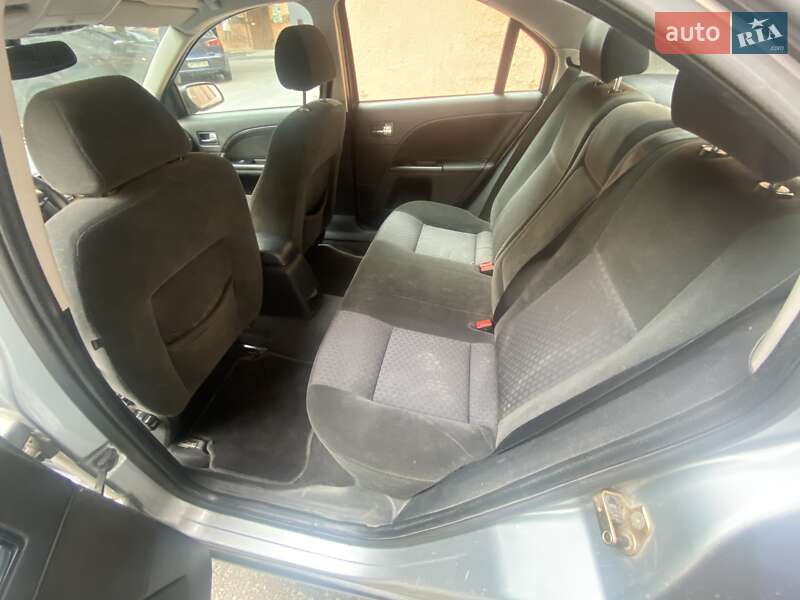 Седан Ford Mondeo 2005 в Харькове