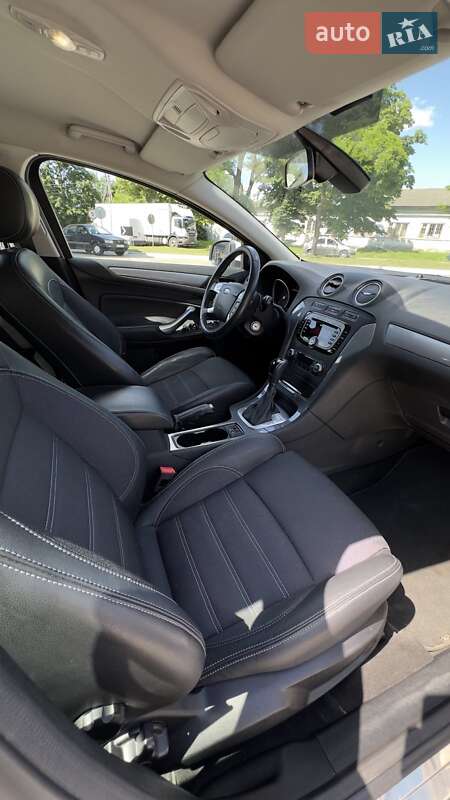 Универсал Ford Mondeo 2014 в Львове