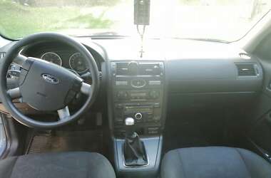 Ліфтбек Ford Mondeo 2004 в Чернігові