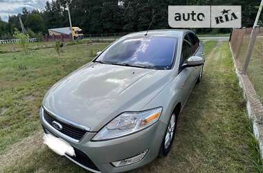 Седан Ford Mondeo 2010 в Львові