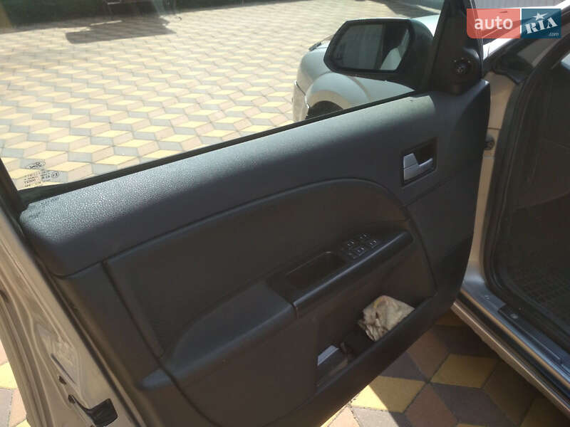 Седан Ford Mondeo 2001 в Броварах