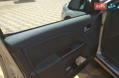 Седан Ford Mondeo 2001 в 