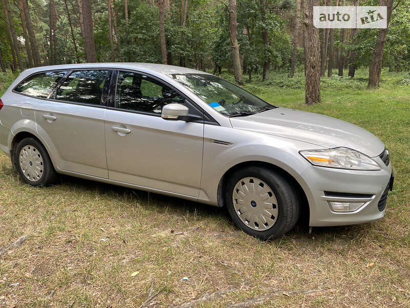 Универсал Ford Mondeo 2012 в Львове