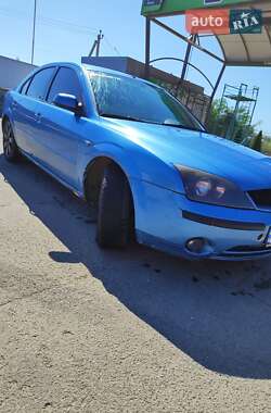 Лифтбек Ford Mondeo 2002 в Черновцах