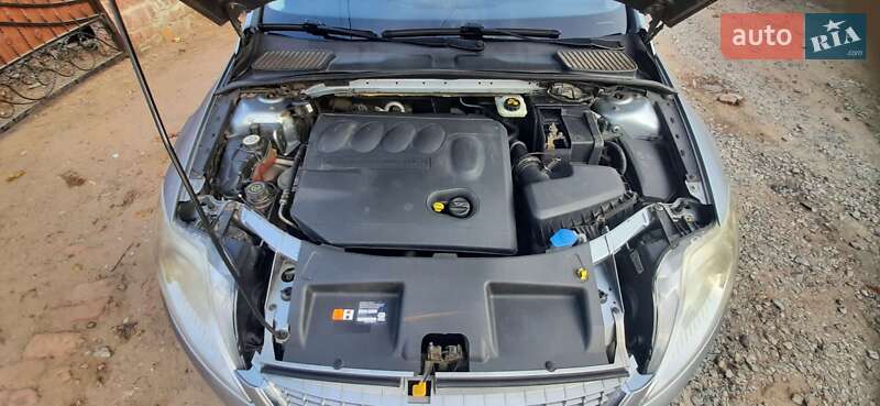 Лифтбек Ford Mondeo 2010 в Первомайске