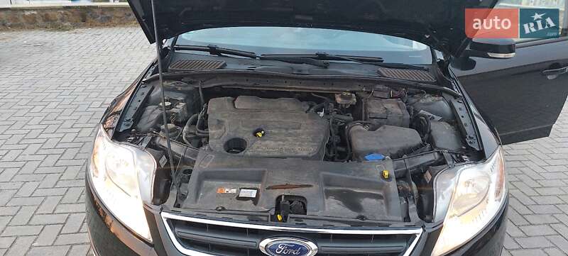 Универсал Ford Mondeo 2011 в Могилев-Подольске