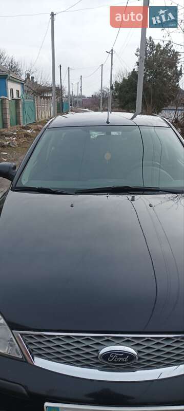 Седан Ford Mondeo 2006 в Новоукраинке
