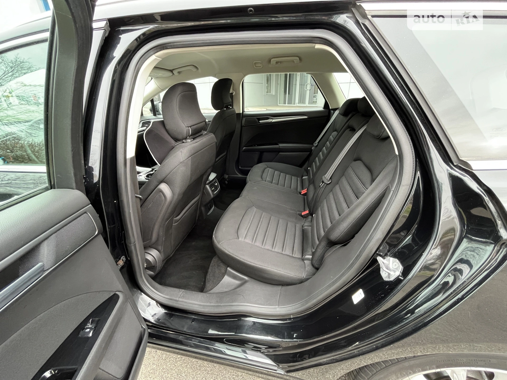 2015 Ford Mondeo - мініатюра 23