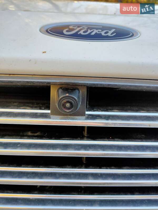 Седан Ford Mondeo 2016 в Киеве