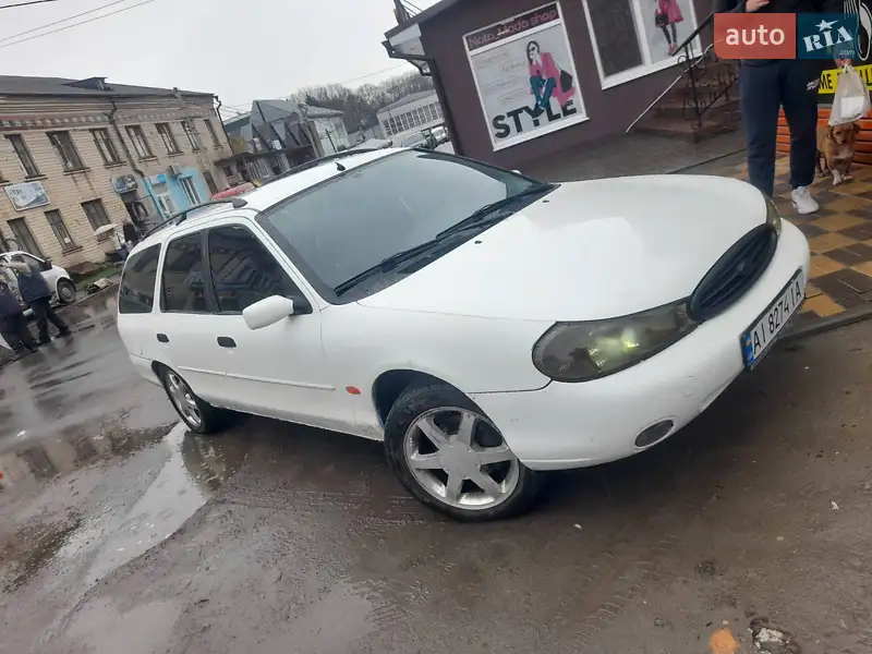Ford Mondeo