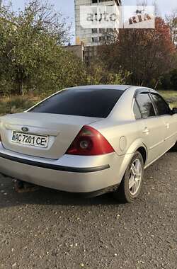 Седан Ford Mondeo 2001 в Нововолынске