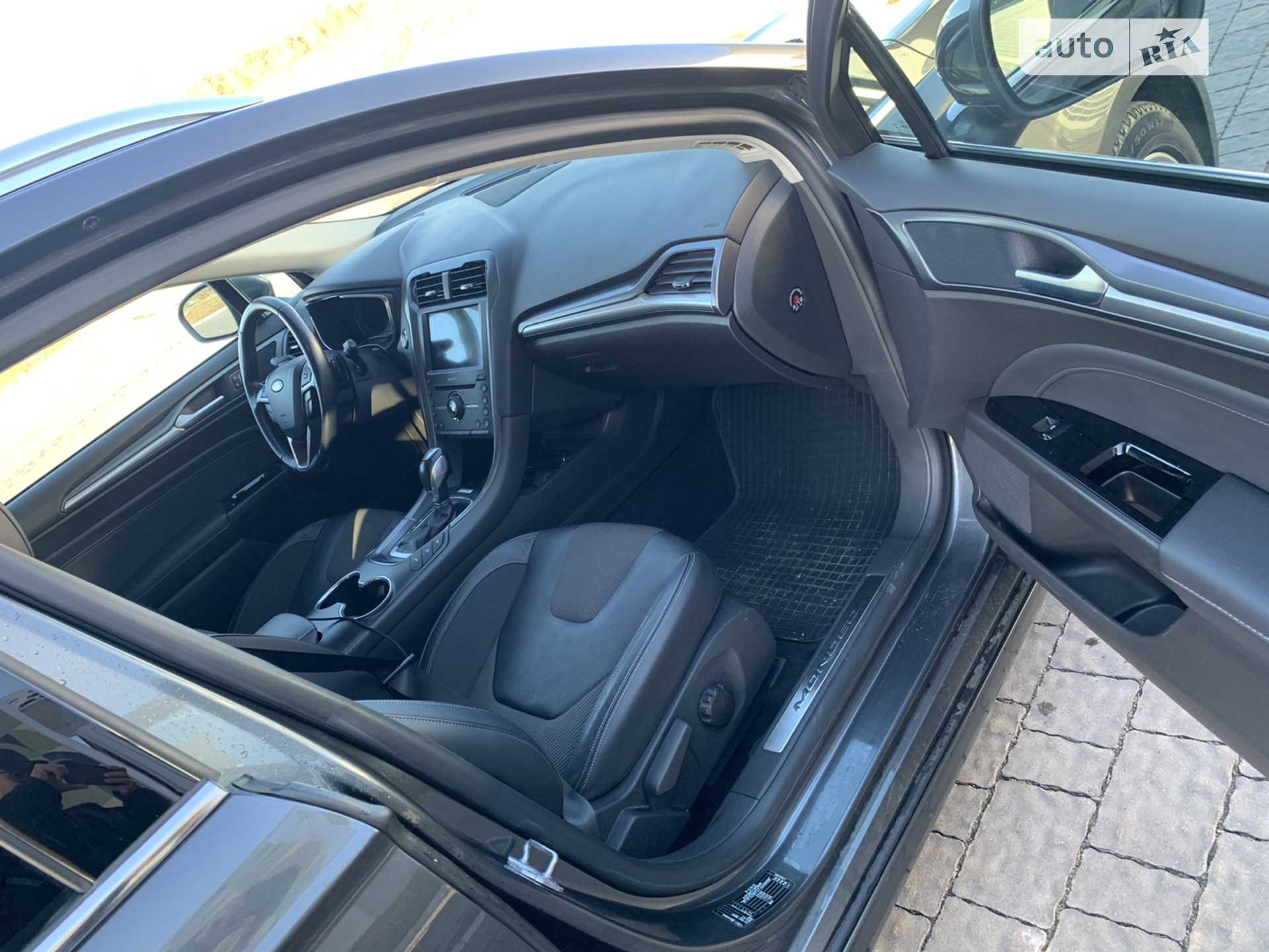 2018 Ford Mondeo - мініатюра 38