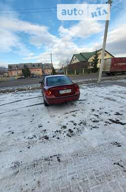 Седан Ford Mondeo 2002 в Вижниці