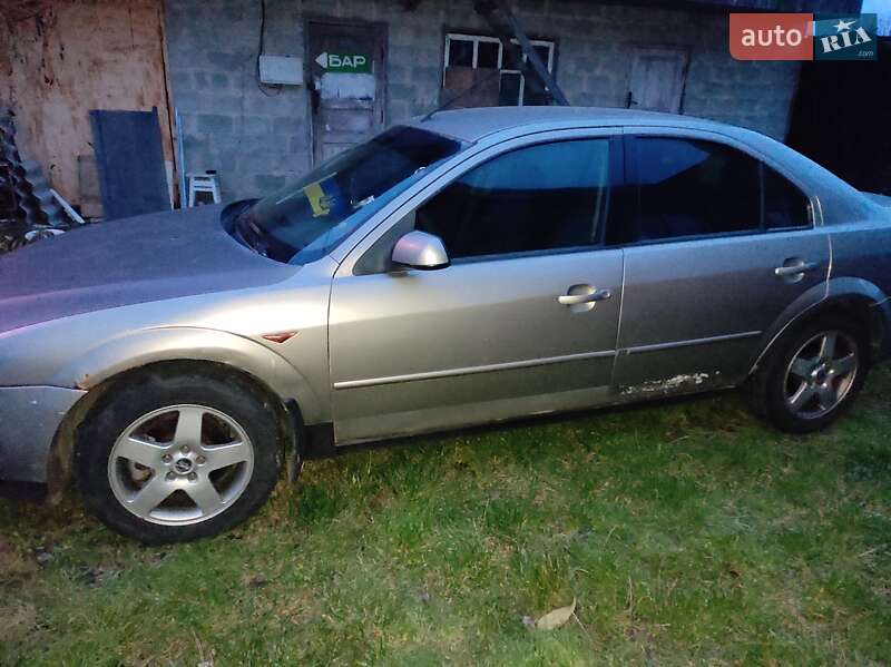 Седан Ford Mondeo 2003 в Києві