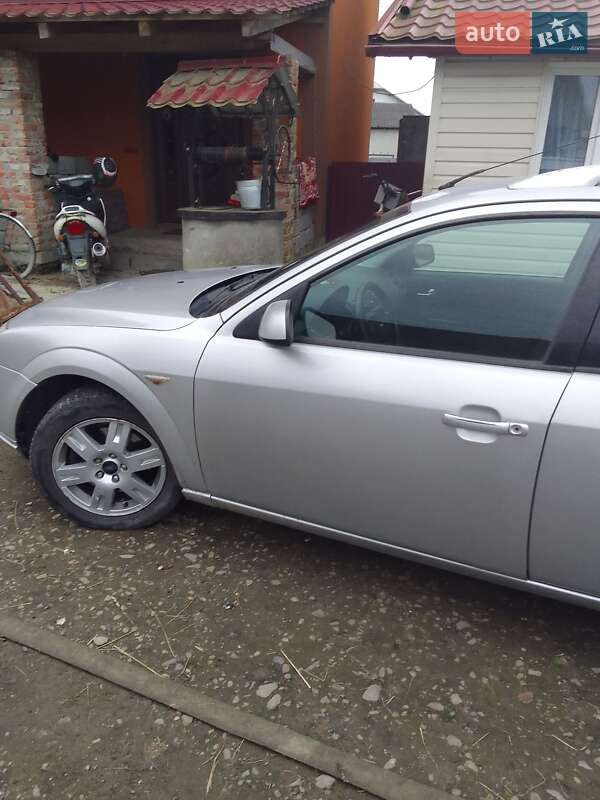 Седан Ford Mondeo 2006 в Миколаєві