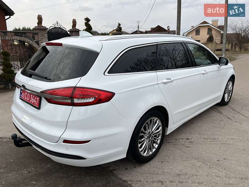 Ліфтбек Ford Mondeo 2020 в Житомирі