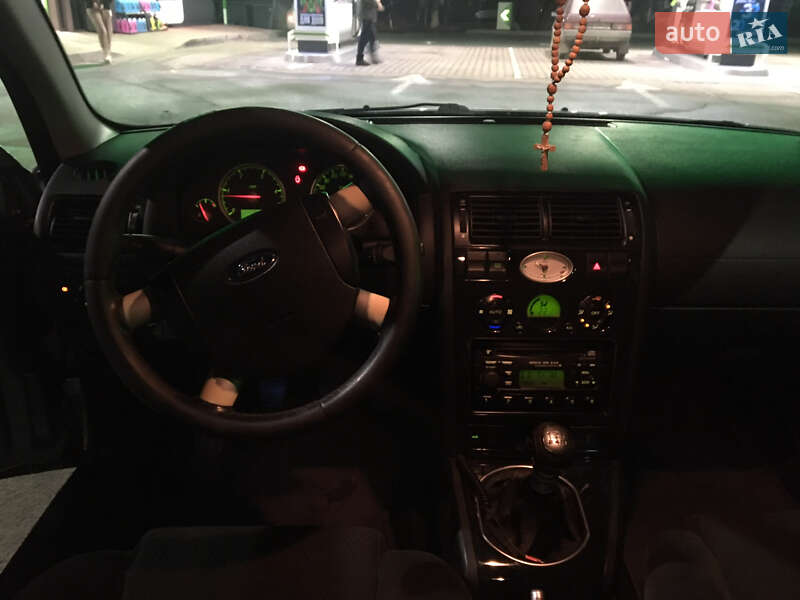 Ліфтбек Ford Mondeo 2002 в Ладижині фото 6 Ліфтбек Ford Mondeo 2002 в Ладижині