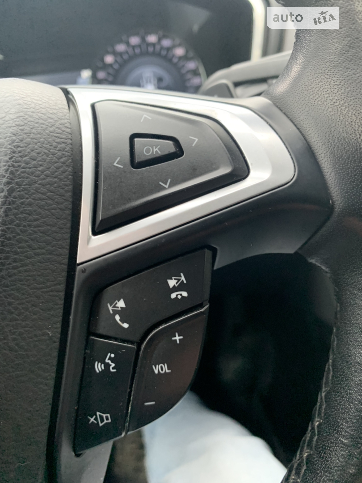 2018 Ford Mondeo - мініатюра 28