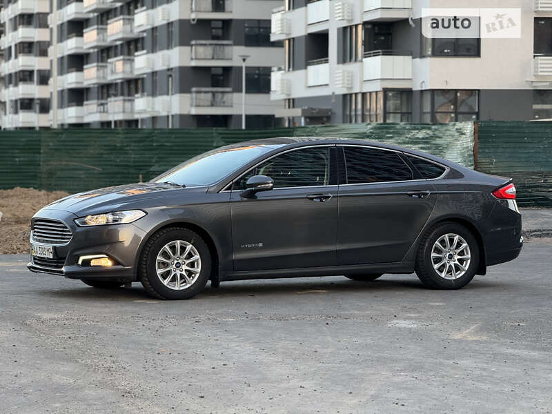 Седан Ford Mondeo 2018 в Киеве