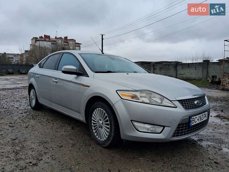 Ліфтбек Ford Mondeo 2010 в Львові